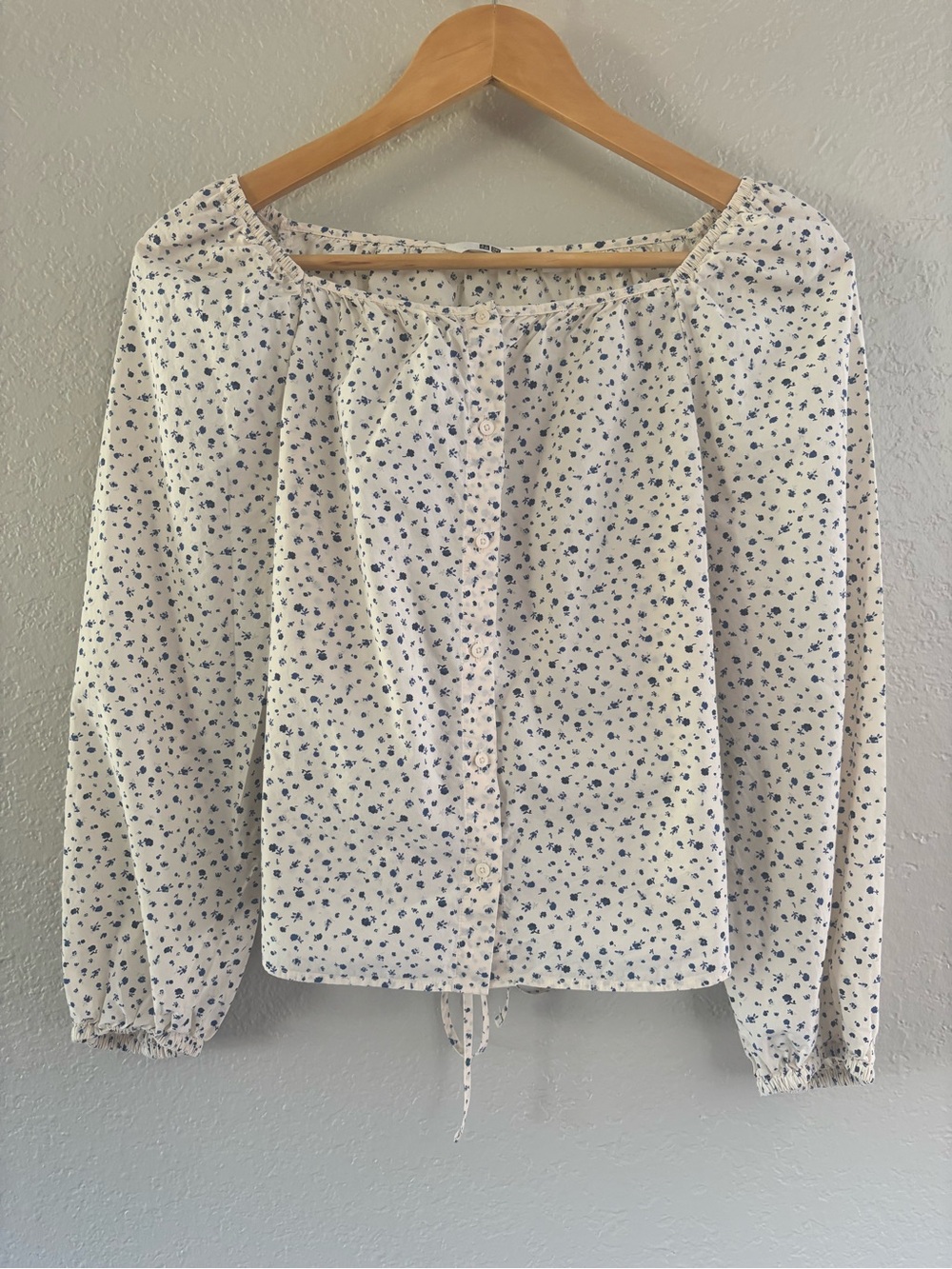 UNIQLO Blue Floral Tie Back Peasant Blouse Size S - Picture 1 of 7